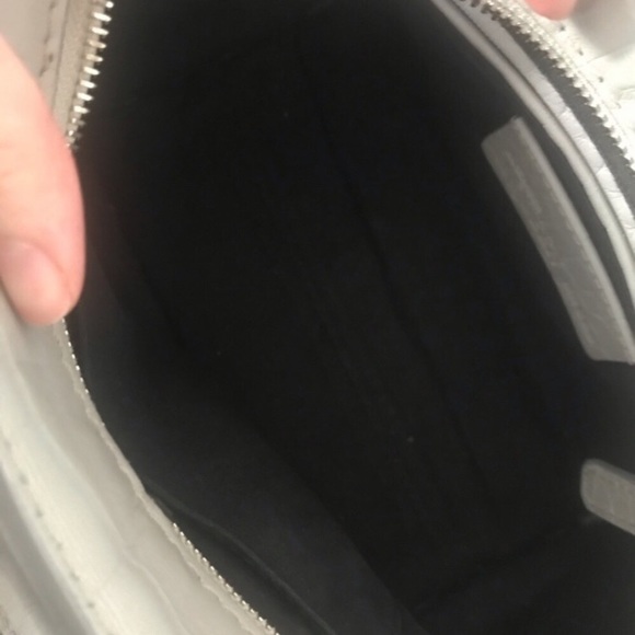 Authentic Alexander McQueen Skull Mini Bag in Grey Croc Leather - Picture 7 of 12